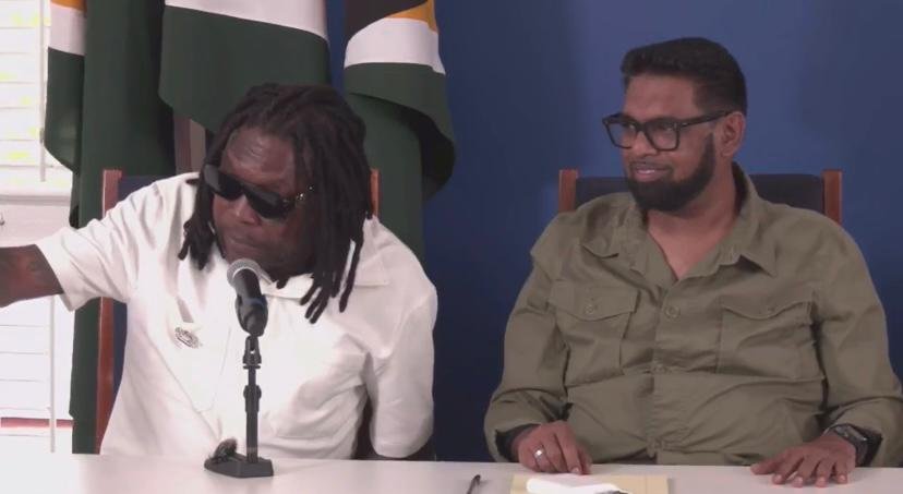 Vybz Kartel along side the President of Guyana