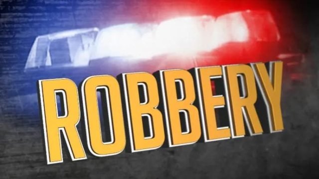 Doctor assaulted, robbed of cell phone