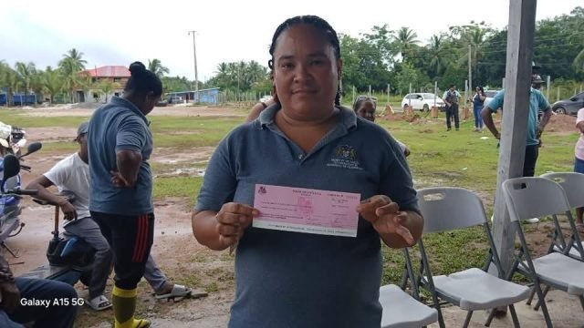 Cash grant distribution recommences