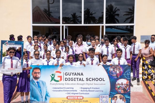 2,400 students registered for digital learning