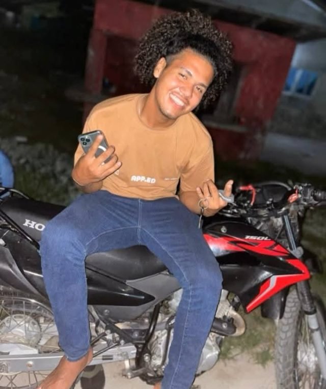 Kaneville teen dies in accident