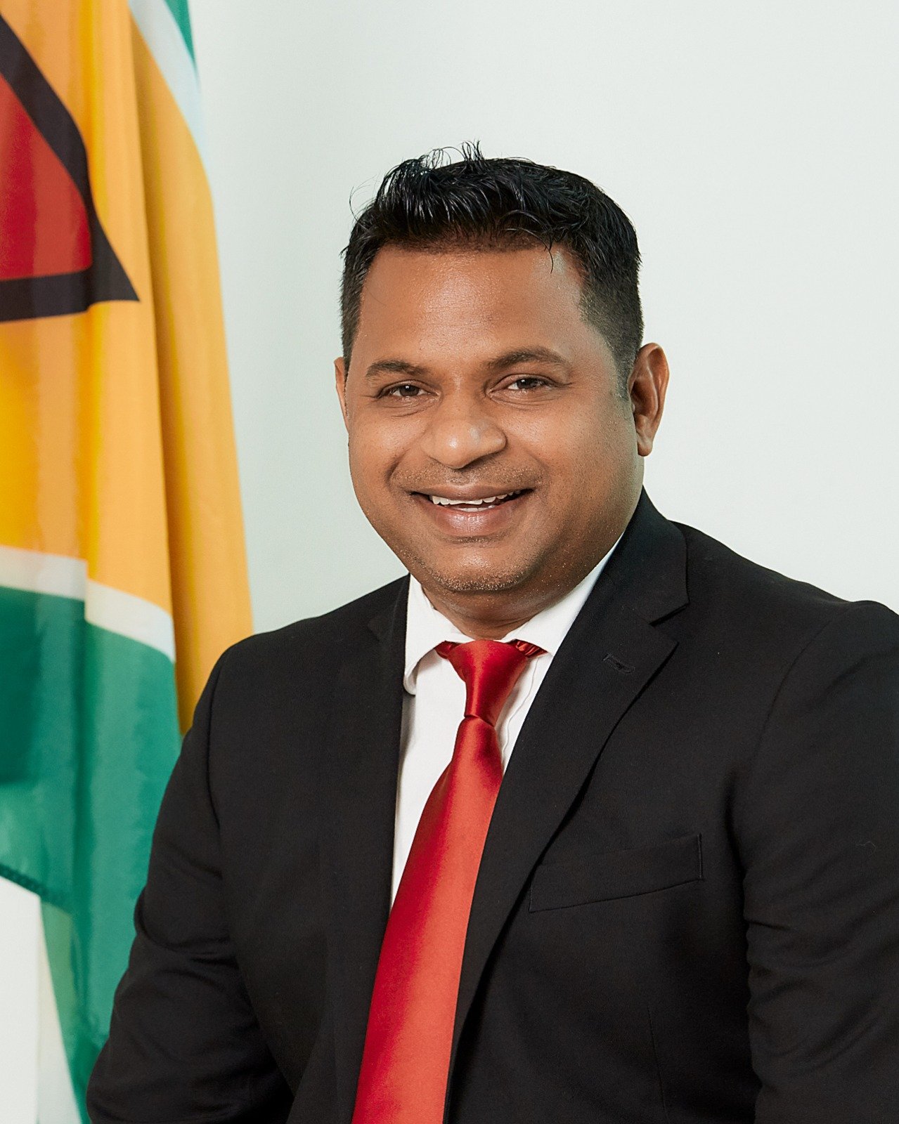 Minister within the Ministry of Public Works, Deodat Indar