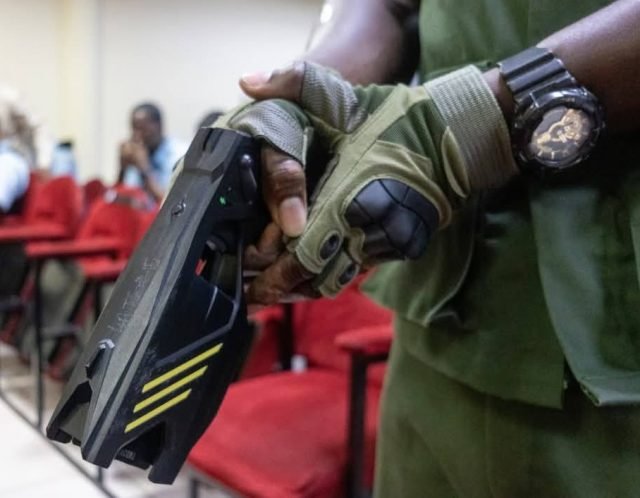  Police get taser training ahead of elections