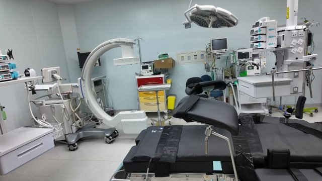 Healthcare workers urged to give their best as $6.6B hospital opens