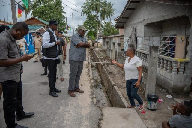 Flood-affected Lindeners get relief