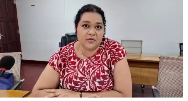 Facilitator Sonia Roopnarine