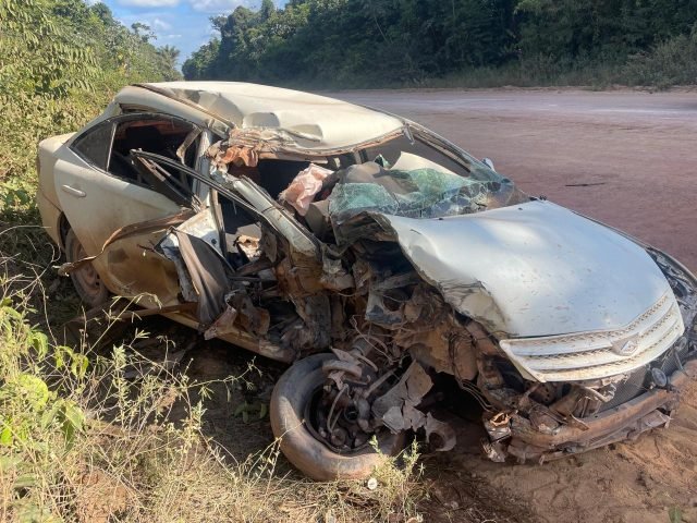 Teen driver dies in Kwakwani accident
