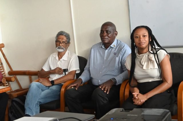 Minister Benn with the facilitators of the training (Home Affairs Ministry photo)