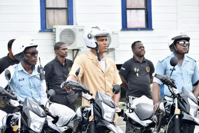 Police ramp up security for holiday season