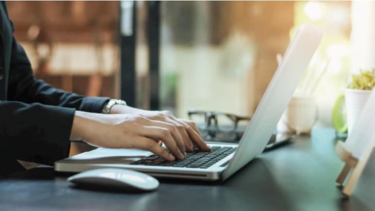 Guyanese to track complaints and book services with new apps