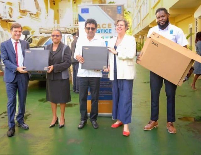 Judiciary receives US$400,000 IT donation to boost digital services