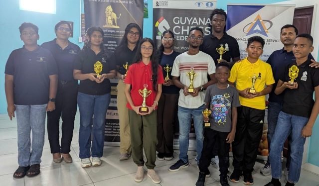 Sam and Harrison win U1400 Rapid Chess Tournaments